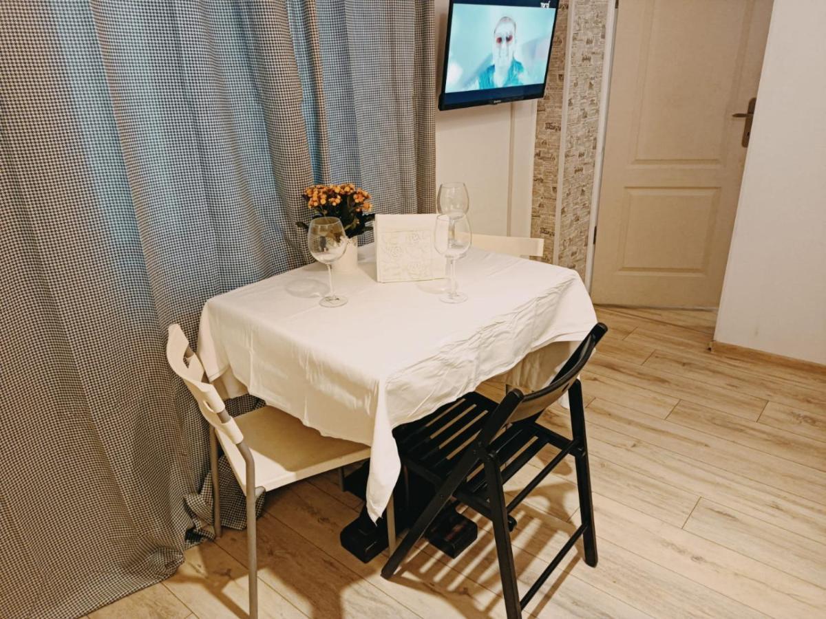 Apartmán Piata Romana Luxury Bukurešť Exteriér fotografie